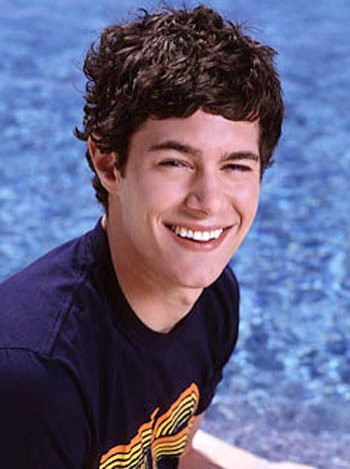 Adam Brody Fotoğrafı