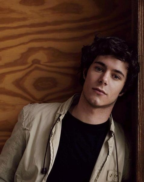 Adam Brody Fotoğrafı