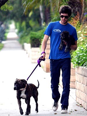 Adam Brody Fotoğrafı