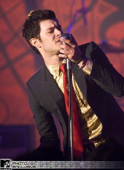 Adam Brody Fotoğrafı