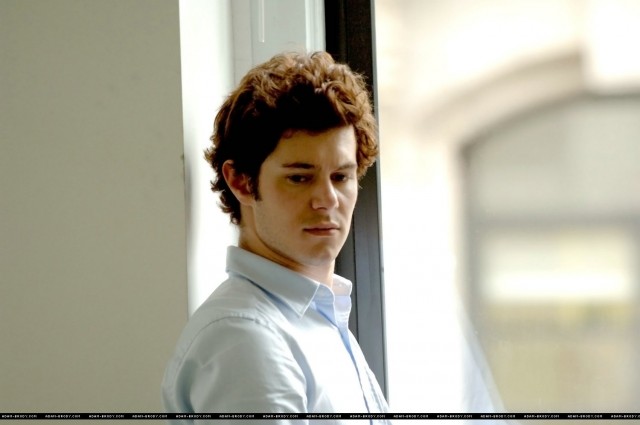 Adam Brody Fotoğrafı