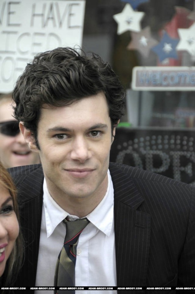 Adam Brody Fotoğrafı