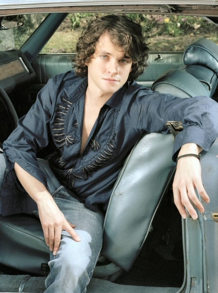 Hugh Dancy Fotoğrafı