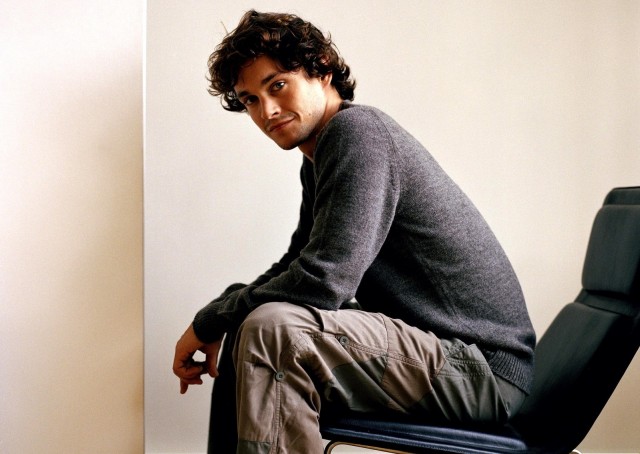 Hugh Dancy Fotoğrafı
