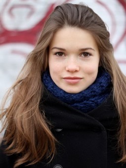 Zoe Moore fotoğrafı