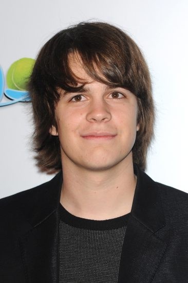Johnny Simmons fotoğrafı