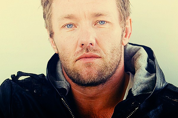 Joel Edgerton fotoğrafı