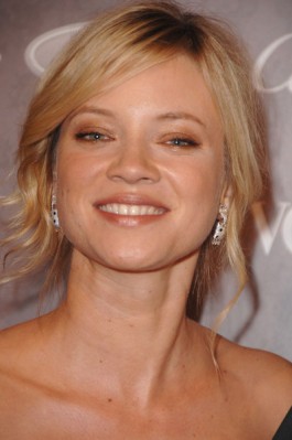 Amy Smart Fotoğrafı