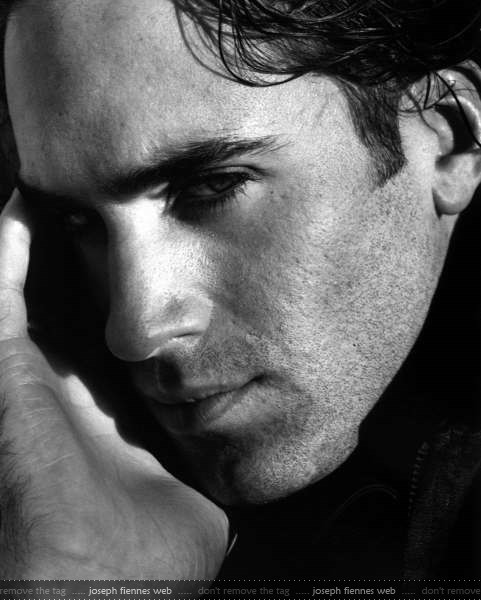 Joseph Fiennes Fotoğrafı