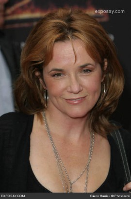 Lea Thompson Fotoğrafı