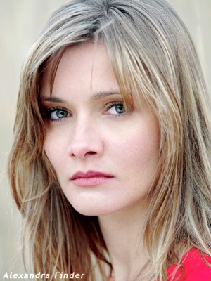 Alexandra Finder fotoğrafı