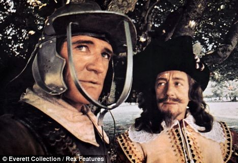 Alec Guinness fotoğrafı