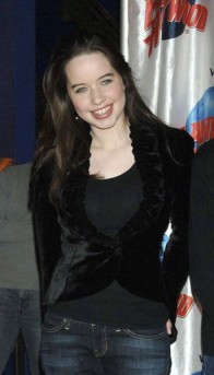 Anna Popplewell Fotoğrafı
