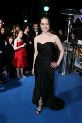 Anna Popplewell Fotoğrafı