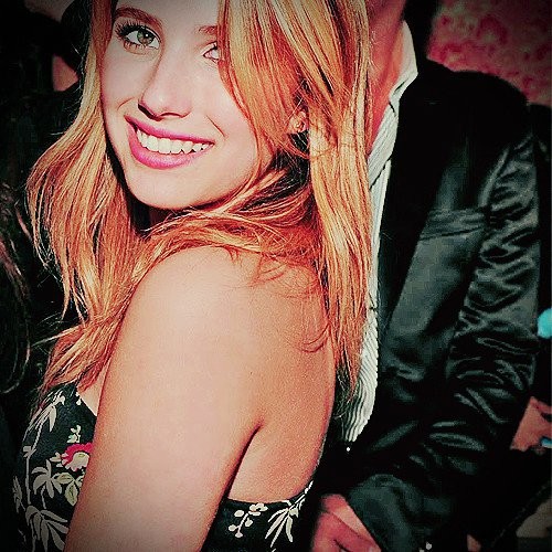 Emma Roberts Fotoğrafı