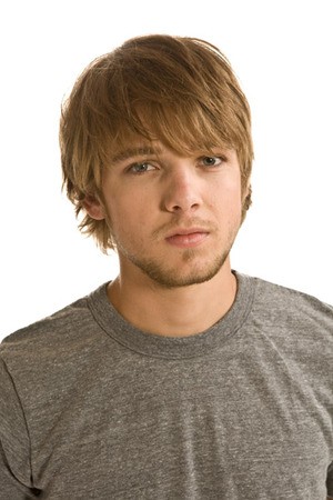 Max Thieriot Fotoğrafı