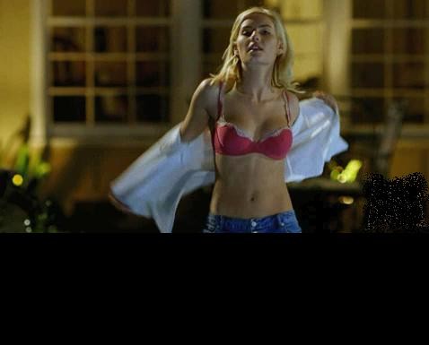 Elisha Cuthbert Fotoğrafı