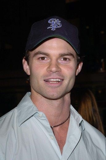 Daniel Gillies Fotoğrafı