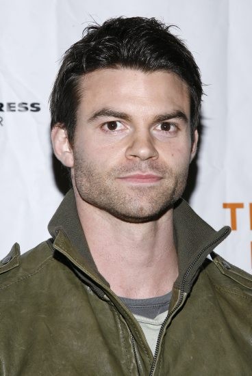 Daniel Gillies Fotoğrafı