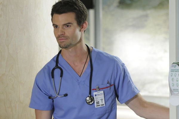 Daniel Gillies Fotoğrafı