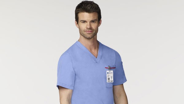 Daniel Gillies Fotoğrafı