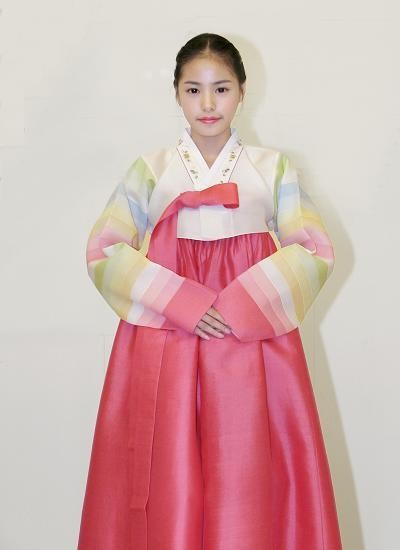 Min Hyo-rin Fotoğrafı