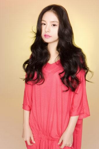 Min Hyo-rin fotoğrafı