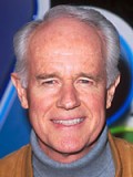 Mike Farrell fotoğrafı