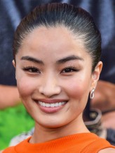 Anna Sawai fotoğrafı