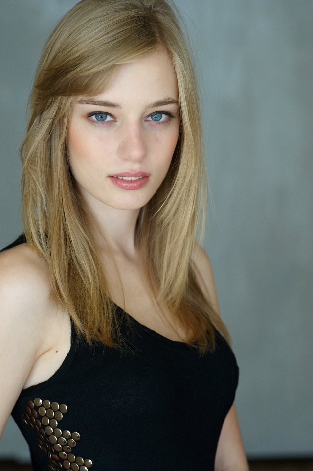 Anja Savcic Fotoğrafı