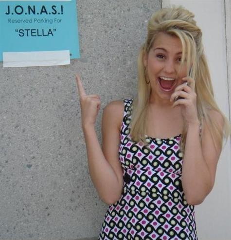 Chelsea Kane Fotoğrafı