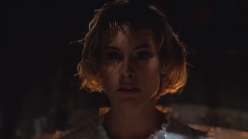 Amanda Wyss fotoğrafı