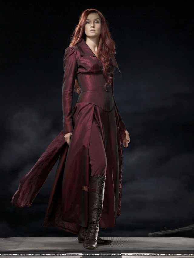 Famke Janssen Fotoğrafı