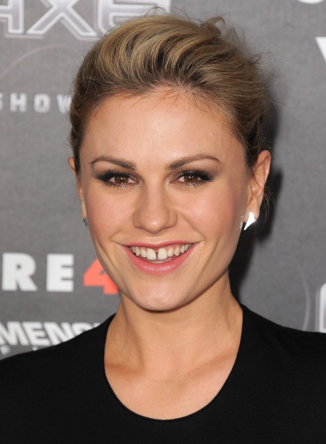 Anna Paquin Fotoğrafı