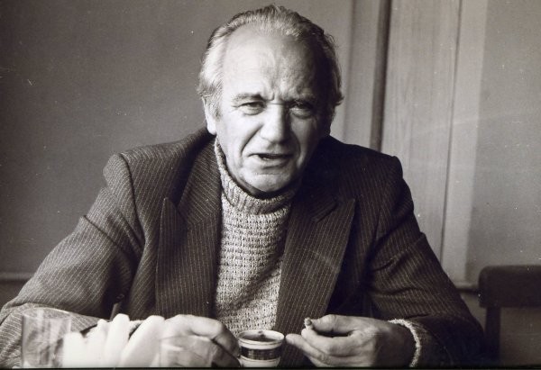 Rıfat Ilgaz fotoğrafı