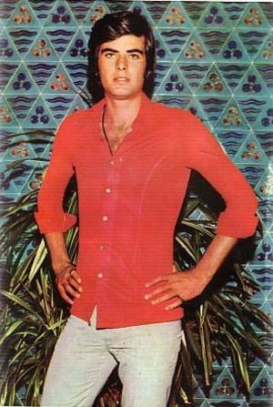 Tarık Akan Fotoğrafı