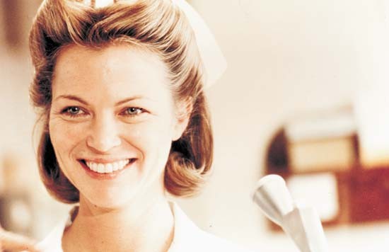 Louise Fletcher fotoğrafı