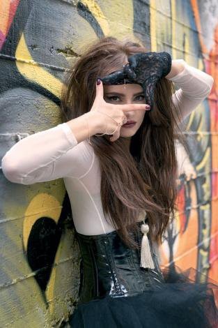 Nehir Erdoğan Fotoğrafı