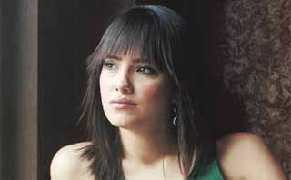 Nehir Erdoğan Fotoğrafı