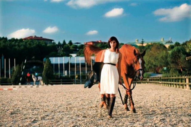 Nehir Erdoğan Fotoğrafı