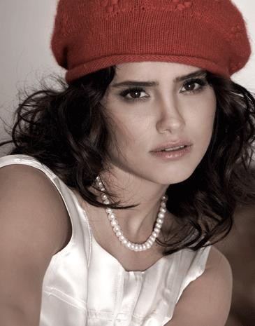 Nehir Erdoğan Fotoğrafı