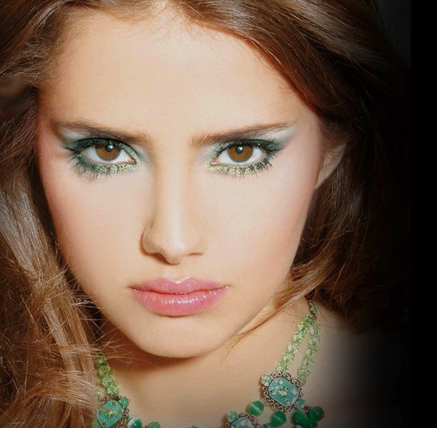 Nehir Erdoğan Fotoğrafı