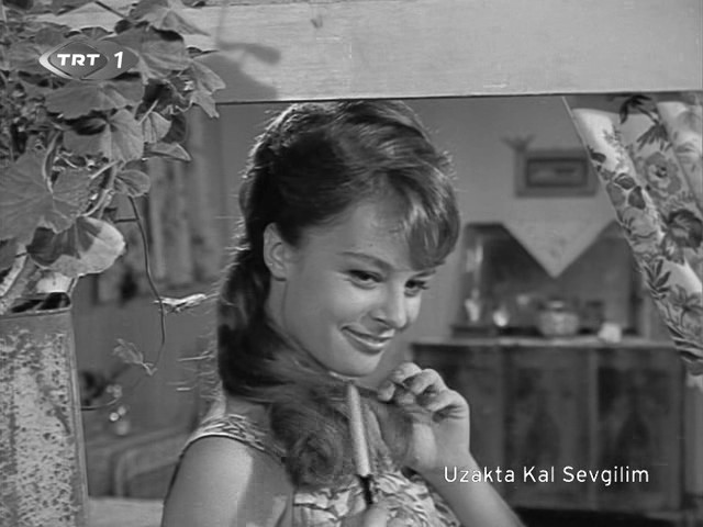 Hülya Koçyiğit Fotoğrafı