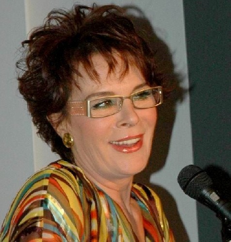 Hülya Koçyiğit Fotoğrafı