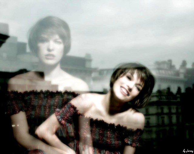 Milla Jovovich Fotoğrafı