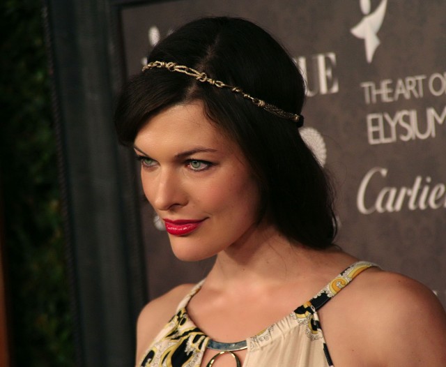 Milla Jovovich Fotoğrafı