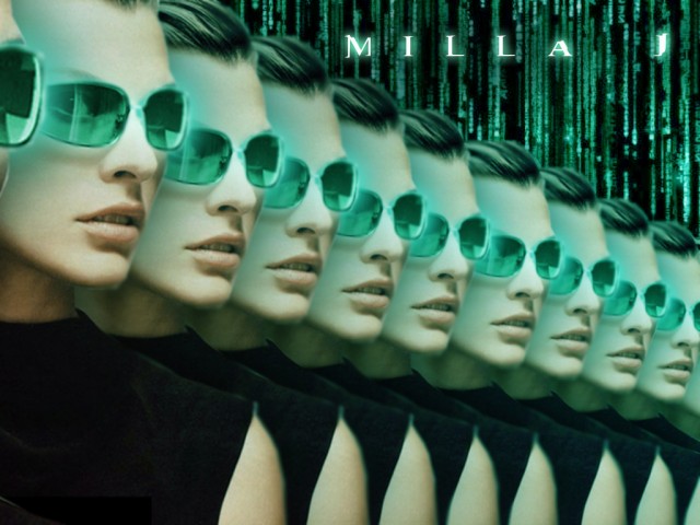 Milla Jovovich Fotoğrafı