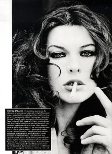 Milla Jovovich Fotoğrafı