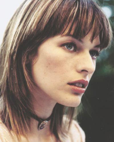 Milla Jovovich Fotoğrafı
