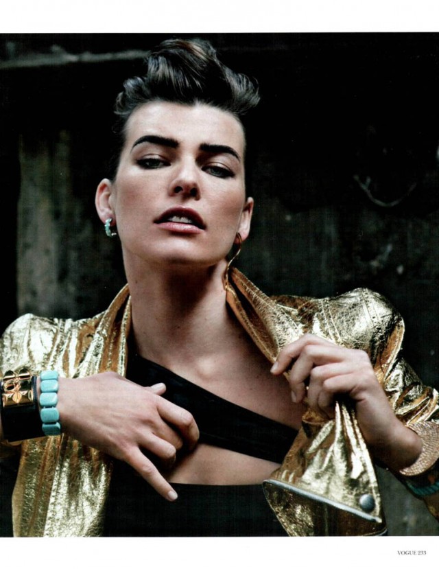 Milla Jovovich Fotoğrafı